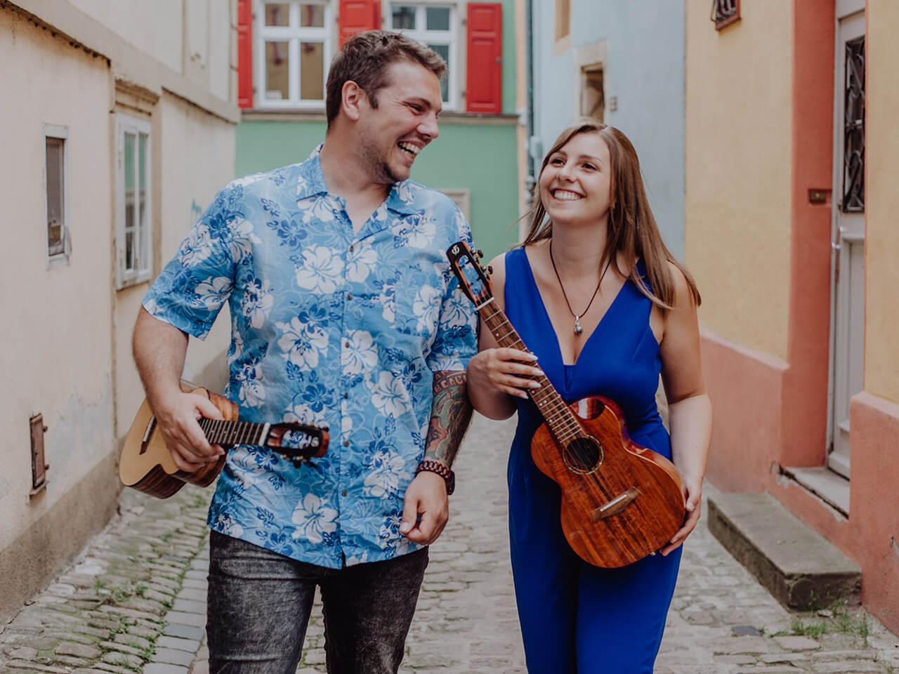 Ukuleleaves