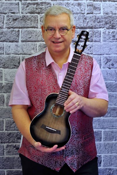 Flight x Peter Moss Signature Concert Ukulele - resized